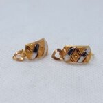 Gold Heart Shape Jhumki Earrings ER00020
