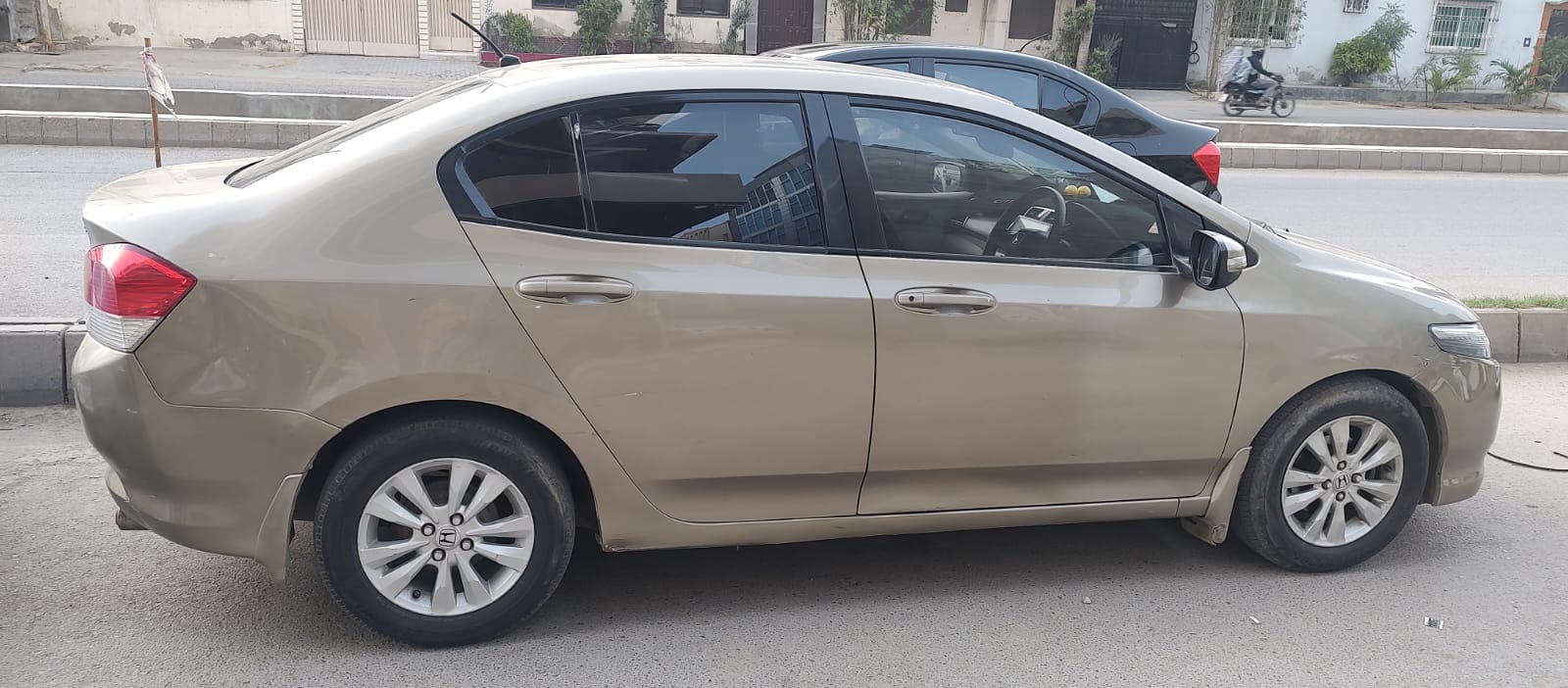 Honda City Aspire 2012 – 1300cc